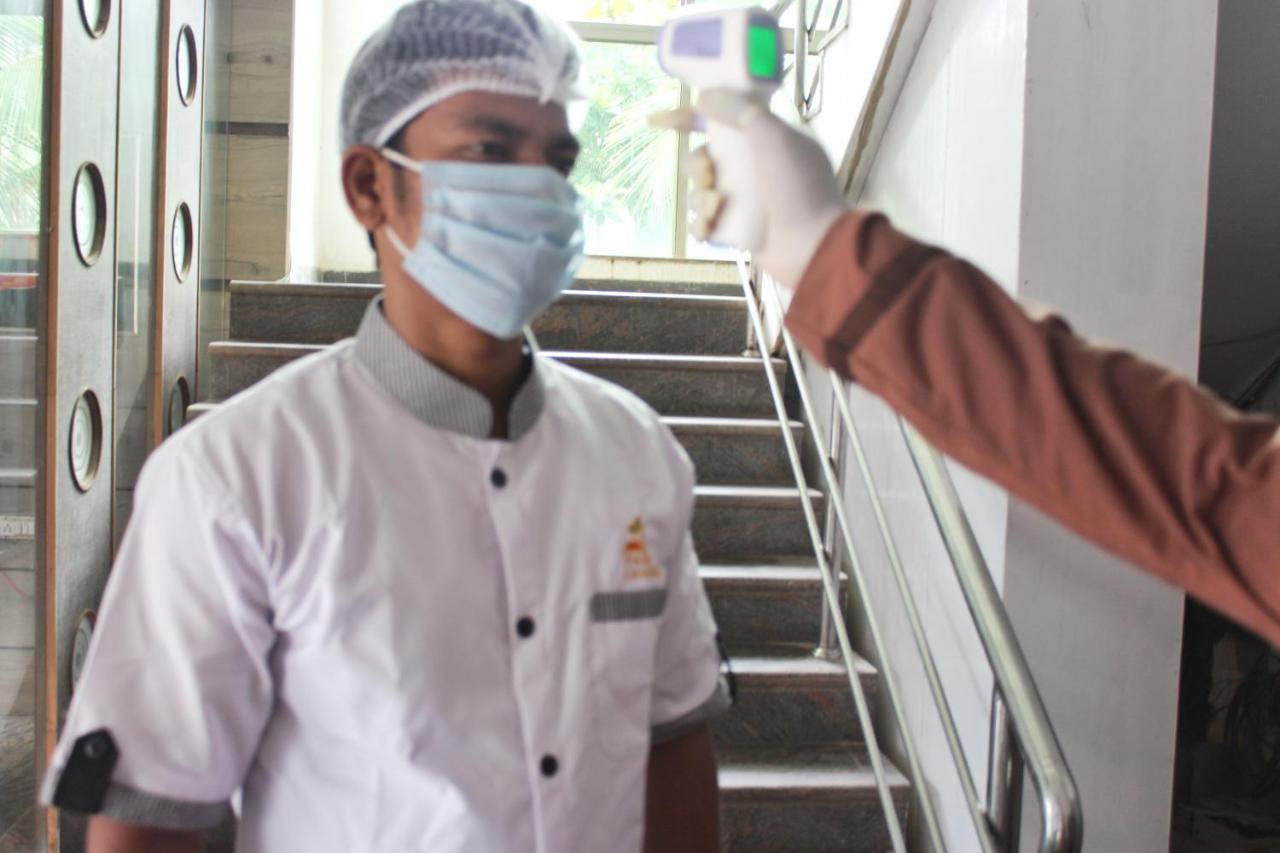 Hotel Park Lagoon Puri Ngoại thất bức ảnh