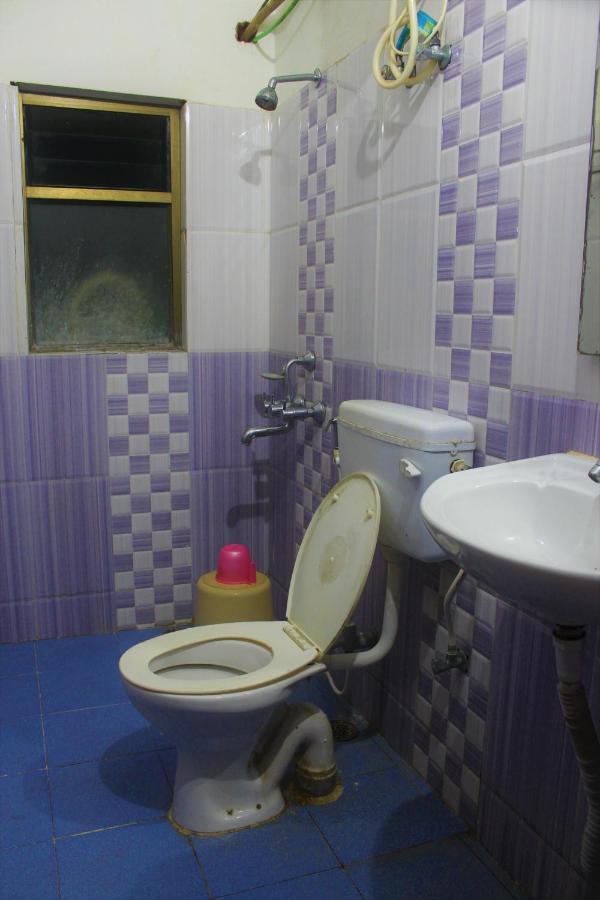 Hotel Park Lagoon Puri Ngoại thất bức ảnh